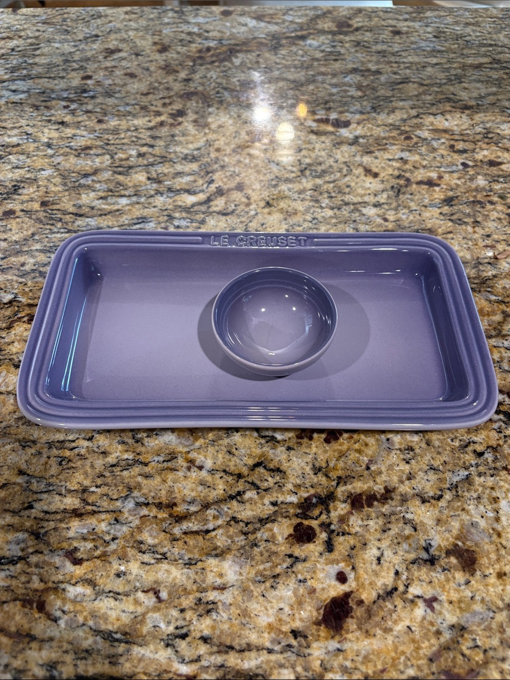 Le Creuset Rectangular Serving Platter with Pinch Bowl, Blue Bell Purple - Picture 5 of 16